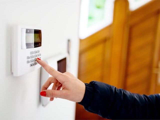 ¿Necesita instalar un sistema de seguridad en su casa o negocio?